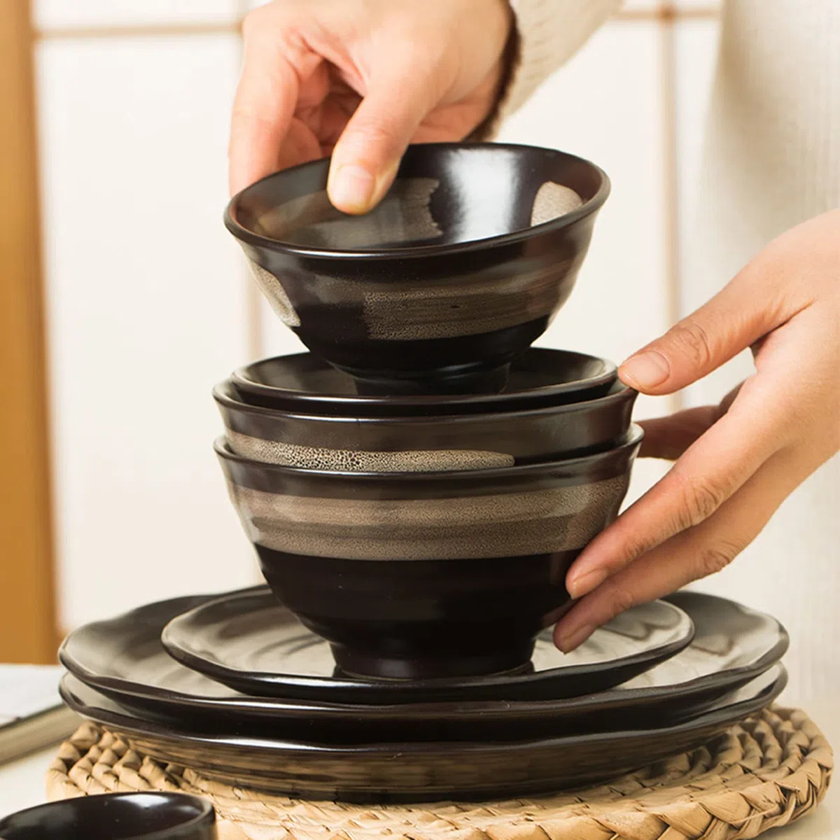 16-Teiliges Japanisches Geschirrset, Steingut-Geschirrset, Retro-Geschirrset Mit Krugbecher, Geschirrset Für 8 Personen, Modernes Geschirrset, Speiseteller, Schüsseln Und Servierplatten